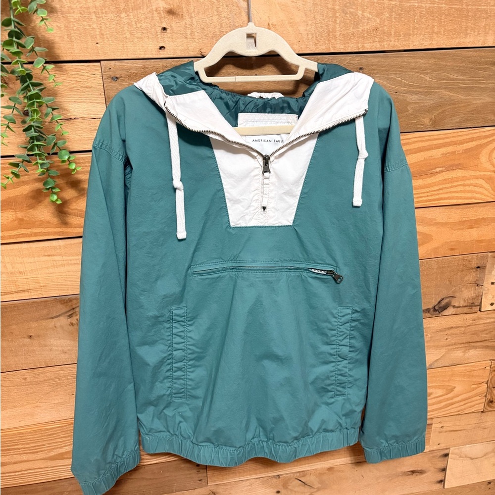 American Eagle Outfitters Teal and Cream Zip Pullover windbreaker